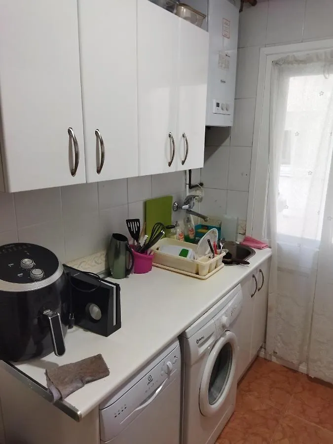 Habitaciones En Piso Con Bano Y Cocina Compartido Madrid