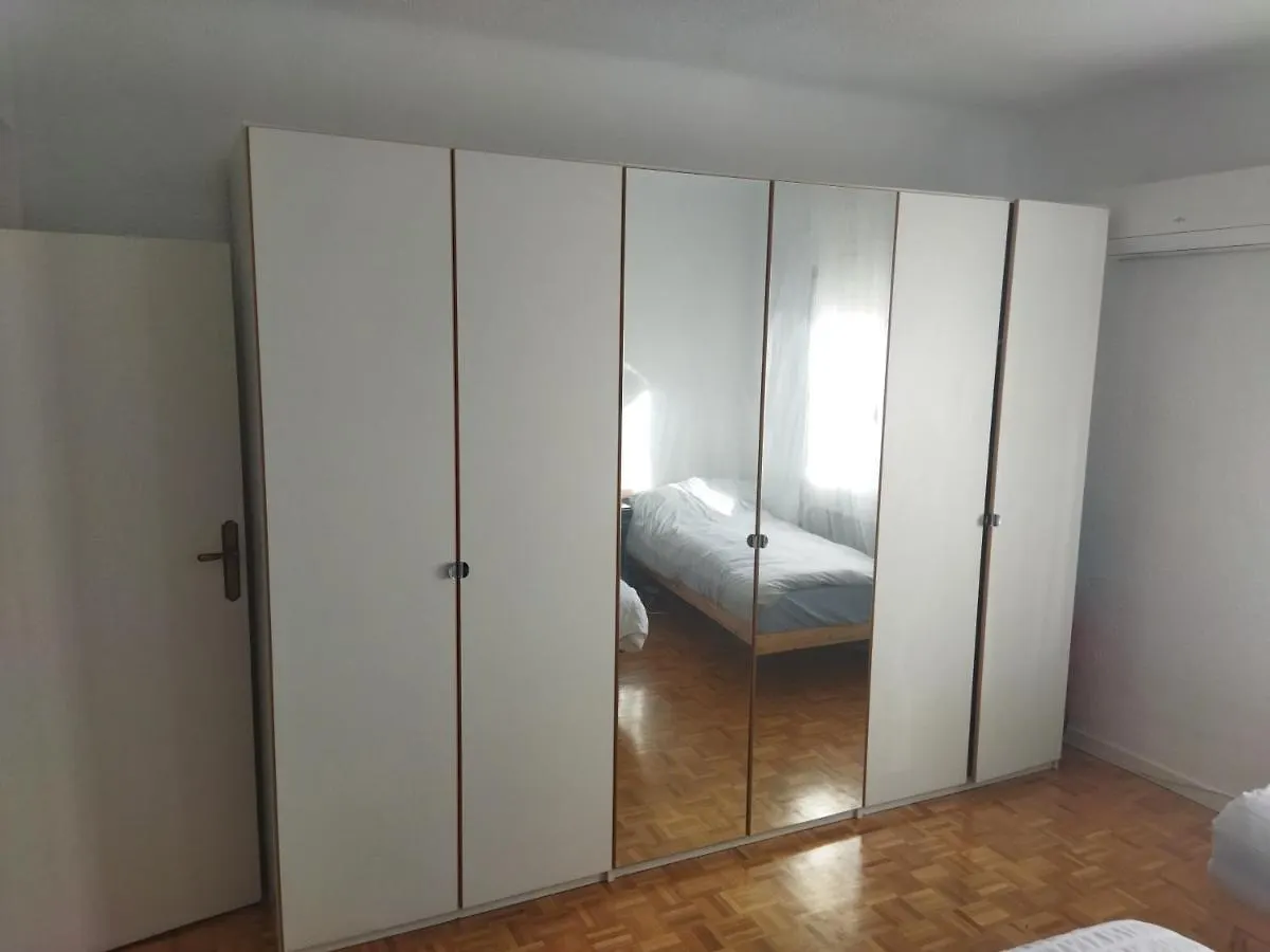 Homestay szállás Habitaciones En Piso Con Bano Y Cocina Compartido Madrid Spanyolország